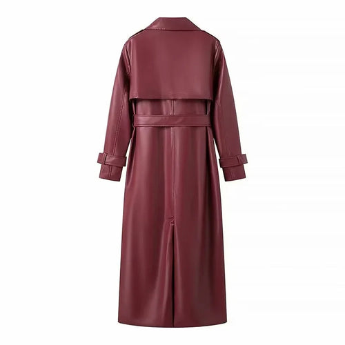 Burgundy Elegance – Langer Kunstleder-Trenchcoat in Bordeaux