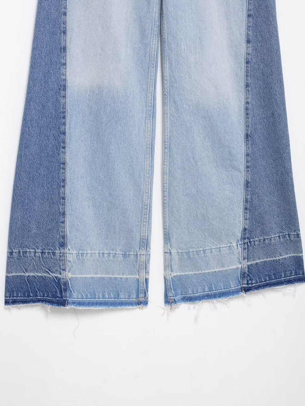 Two-Tone Wide-Leg Jeans – Trendige Damenjeans im Colorblock-Design