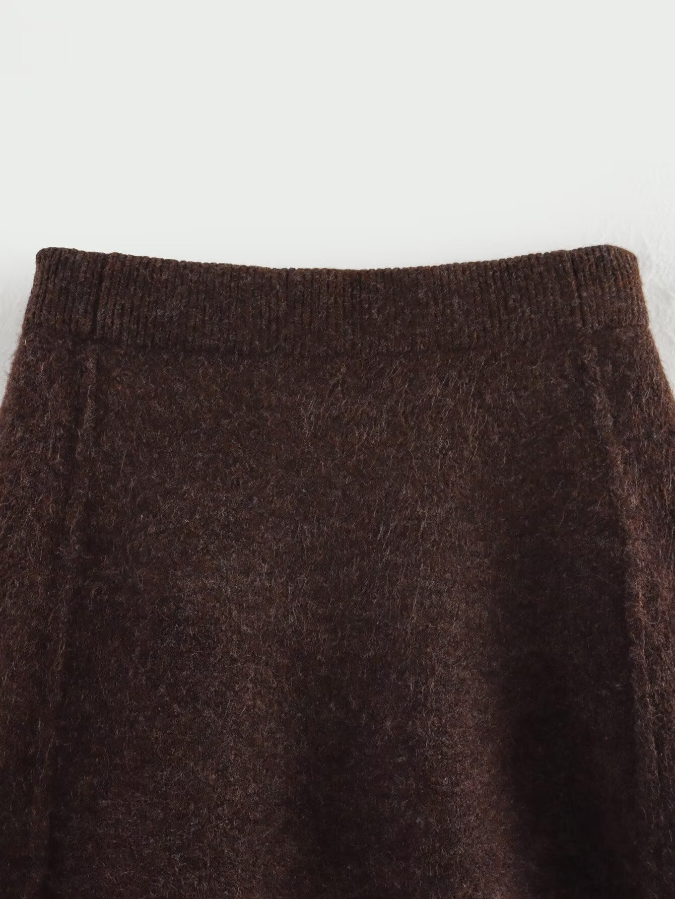 Zweiteiler Strickset Damen – Cardigan & Rock Braun