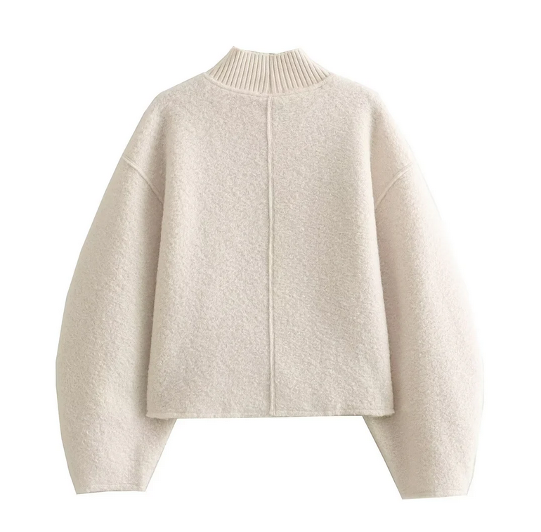 Relaxed Chic – Stehkragen-Sweater